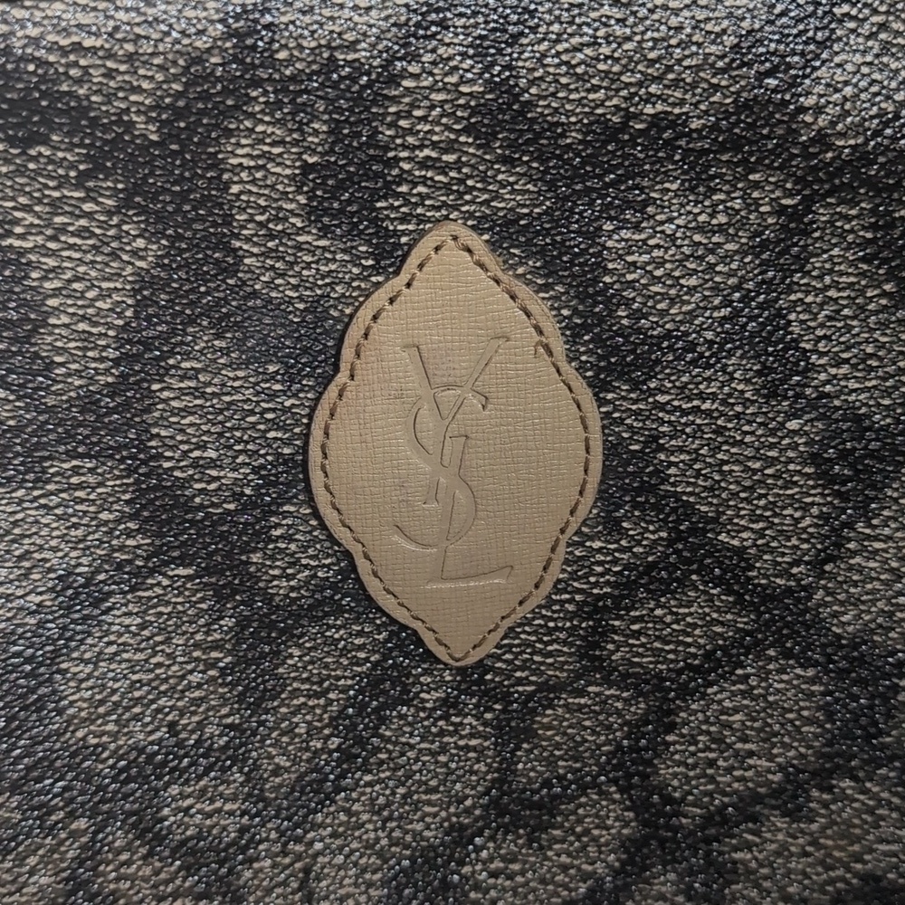 Vintage Yves Saint Laurent Giraffe-Print Boston Bag and Make-up Pouch - Picture 10 of 11